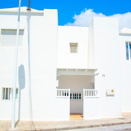Vibesol Beach Apartament Playa Honda  Buitenkant foto